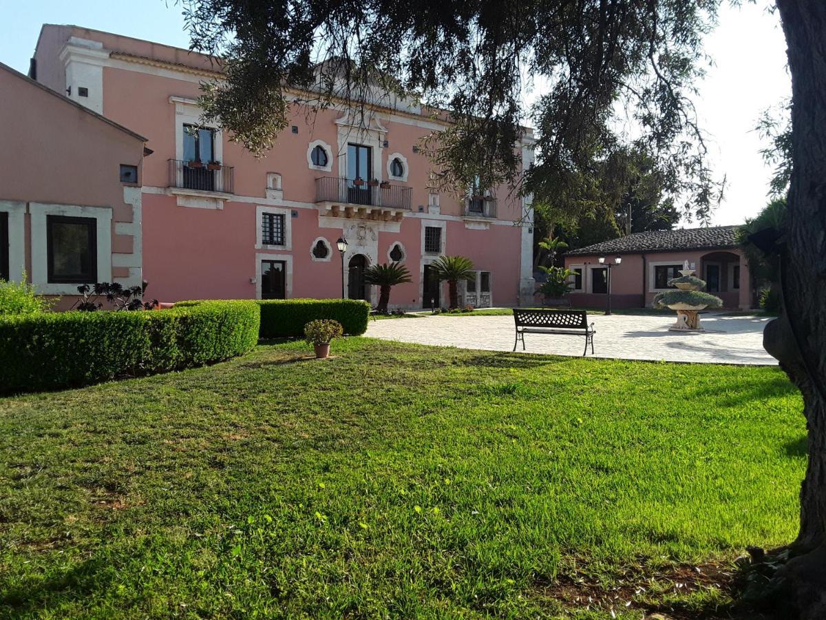 Hotel Lady Lusya Cassibile Kültér fotó